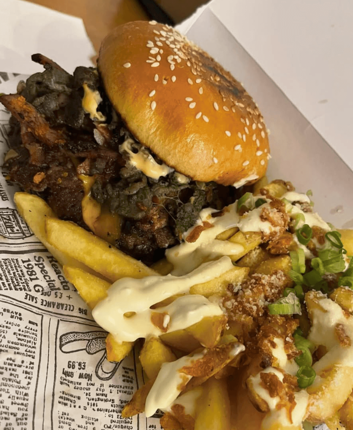 Burger meal at Digin’s Hut